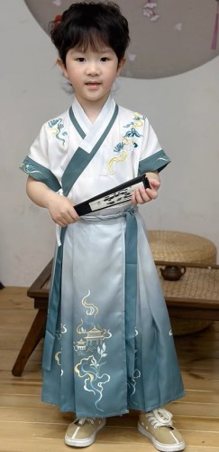 夏款兒童民族服 / 兒童漢服 / 演出服