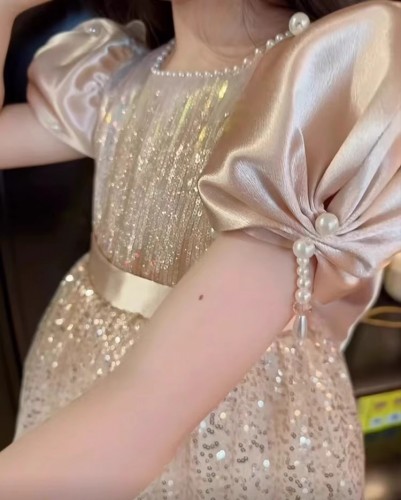 夏季女童公主裙 / 演出服